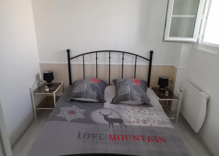 Apartment F2 Rdc Promo Cour Sur *