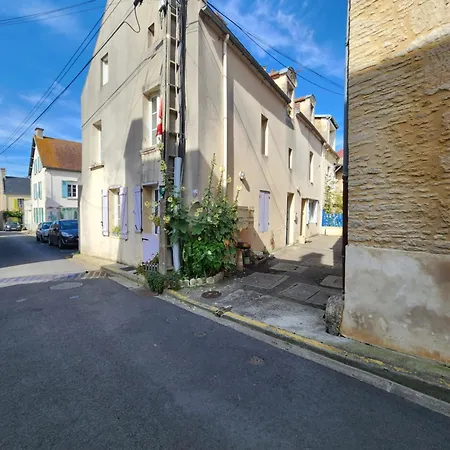 F2 Rdc Promo Cour Sur Appartement *